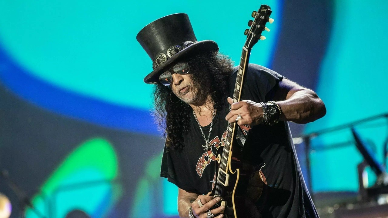 Slash studzi emocje fanów. Nowy album Guns N’ Roses "pojawi się wtedy, kiedy się pojawi"