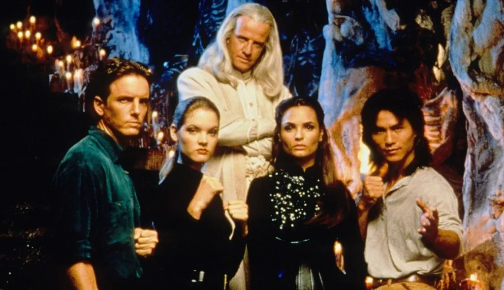 30 lat później film Mortal Kombat przez cały czas robi tę jedną rzecz lepiej niż większość gier