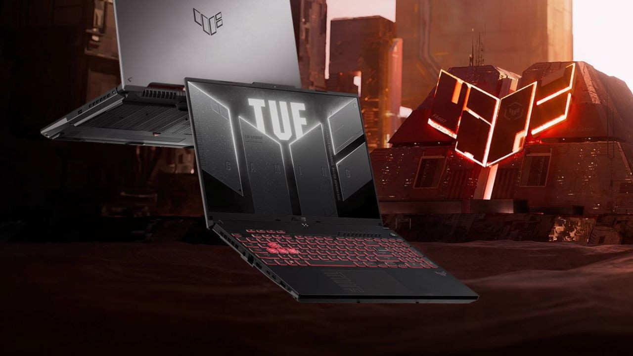 ASUS TUF Gaming A16 z RTX 4050 i Ryzen 5 taniej o 380 zł. Promocja w sklepie x-kom