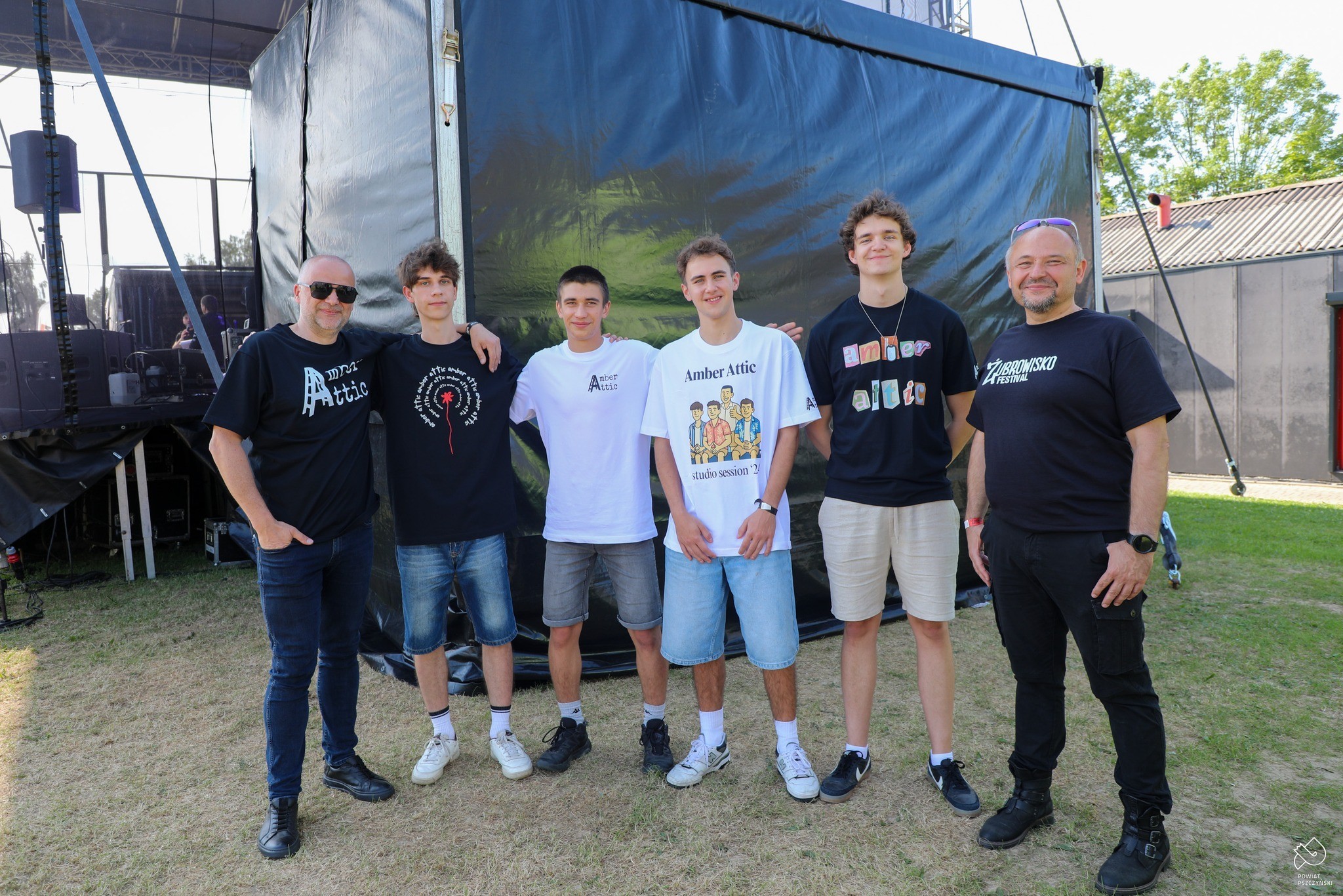 Polski Amber Attic z nowym utworem. Posłuchajcie "Above Attic"