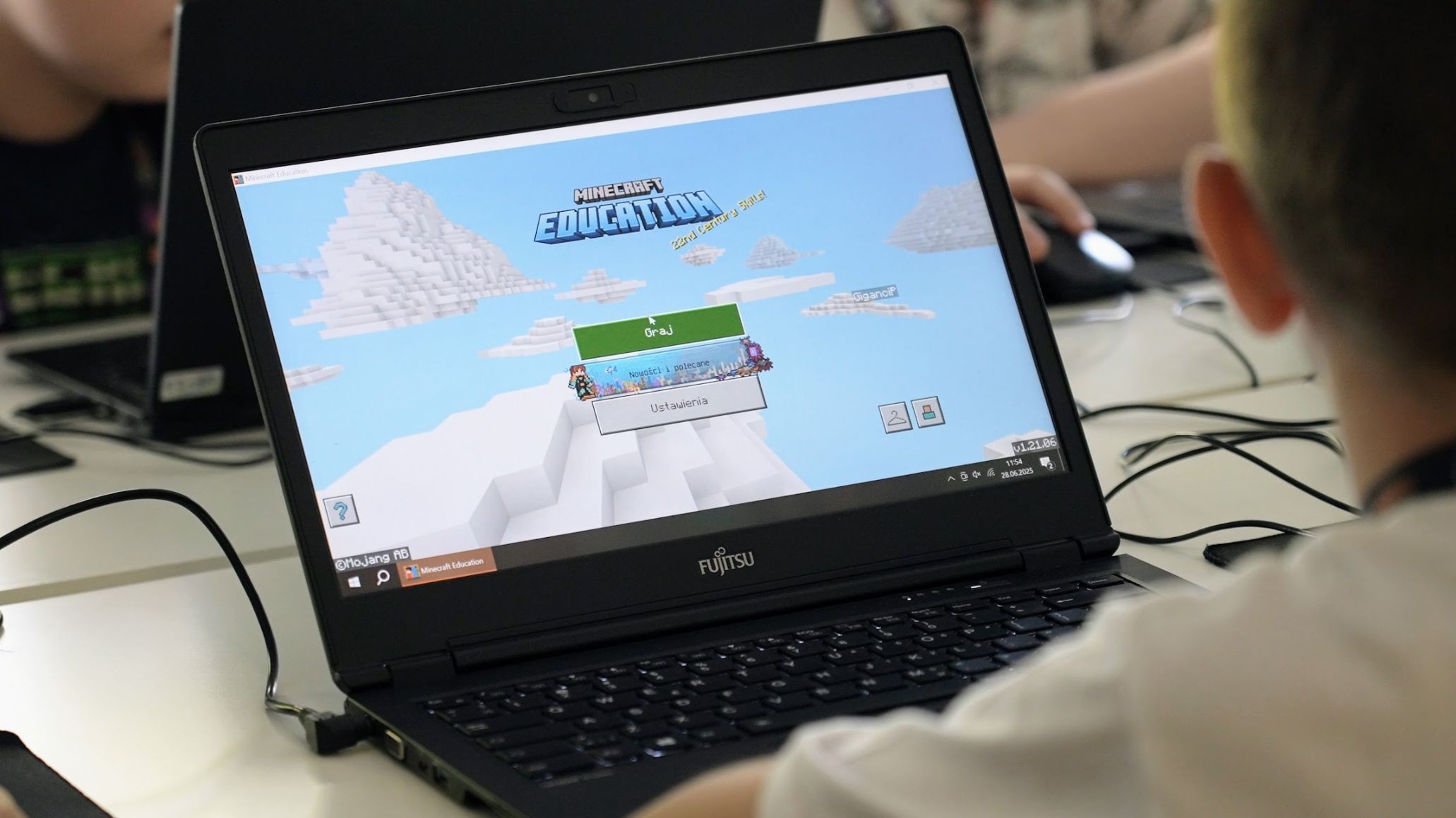 ClickON – zamień granie na programowanie. Rusza nowa edycja bezpłatnych warsztatów