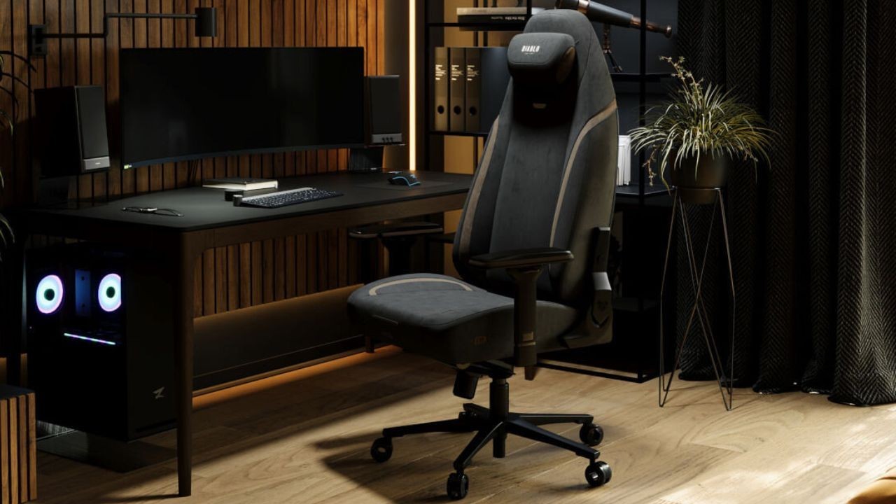 Fotel gamingowy DIABLO CHAIRS X-Eye 2.0 taniej o 300 zł. Promocja w sklepie Media Expert